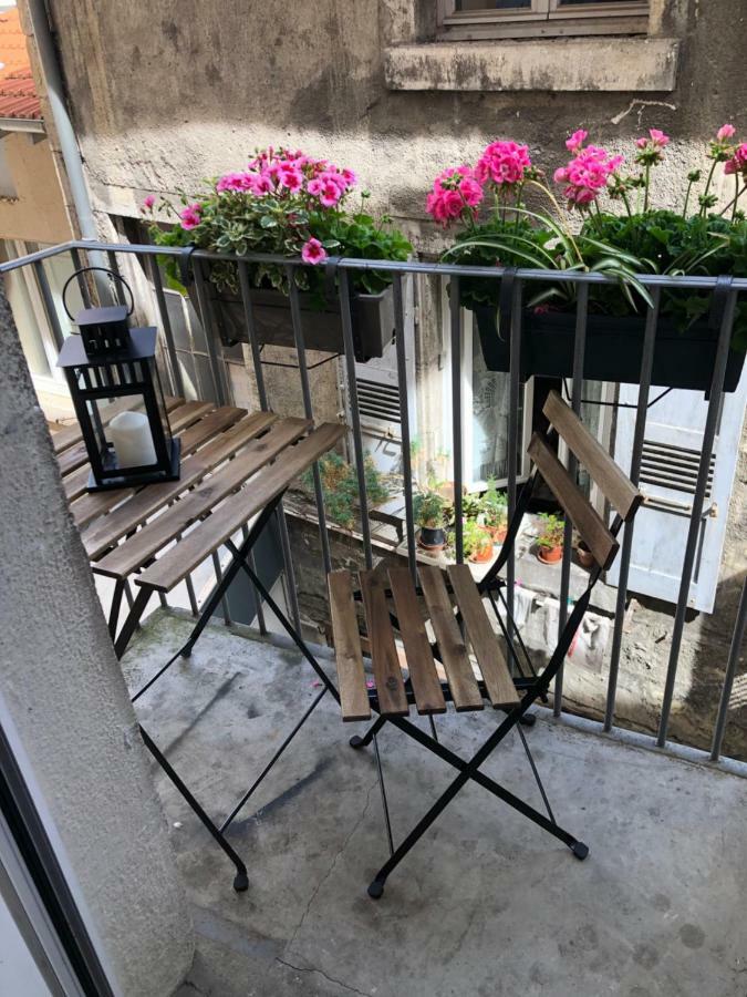 Les Capucins Apartment Le Puy-en-Velay Bagian luar foto
