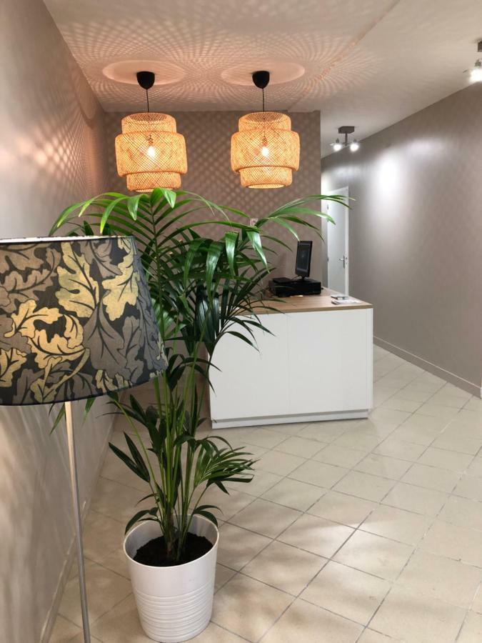 Les Capucins Apartment Le Puy-en-Velay Bagian luar foto